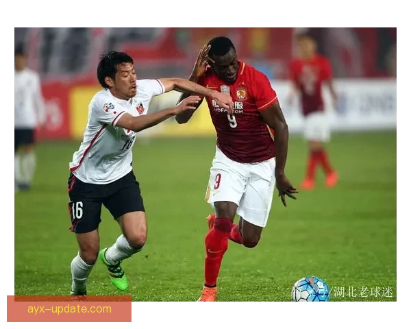 队友塞古拉盛赞孙兴慜与队友关系融洽并成为球队核心 队友塞古拉盛赞孙兴慜与队友关系融洽并成为球队核心